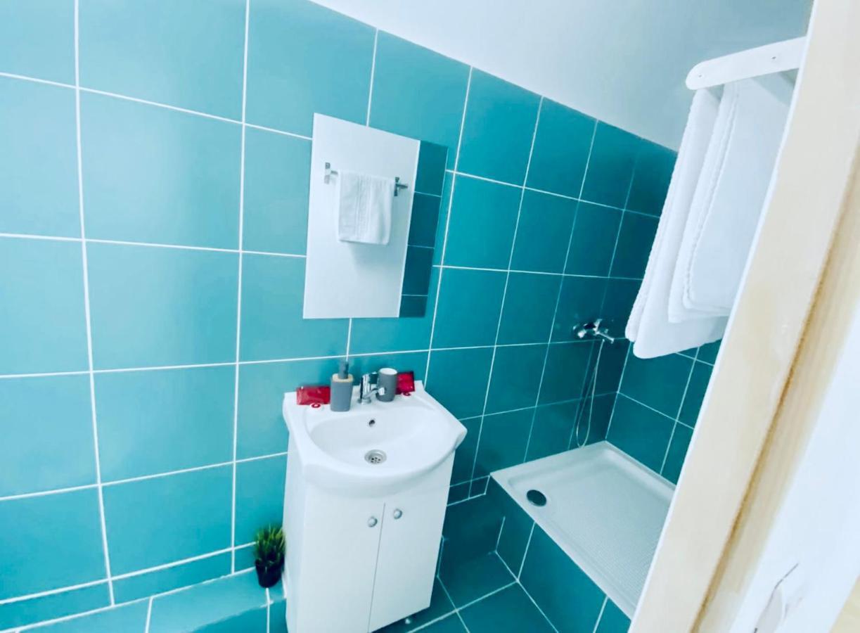 Apartamento Londof Housing City Center Braşov Exterior foto